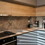 Mirandis - Modern With Free Parking Near Coresi Mall شقة *