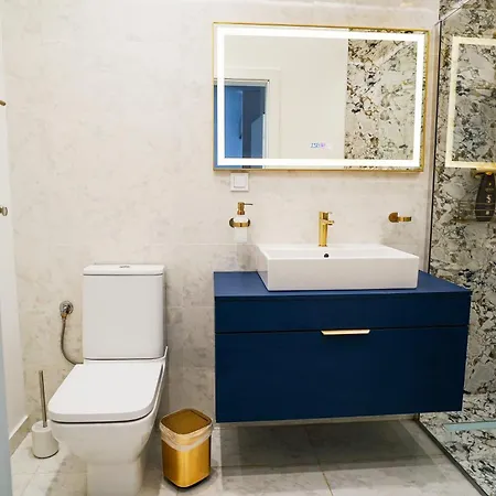 Apartament Mirandis - Comfort & Private Parking Near Coresi Mall Brașov