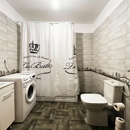 Mirandis - Modern With Free Parking Near Coresi Mall * Braşov