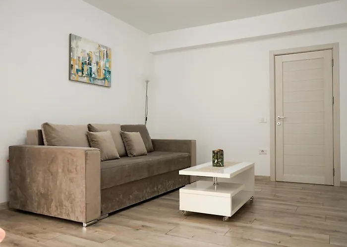 Appartement Mirandis - Modern With Free Parking Near Coresi Mall Braşov