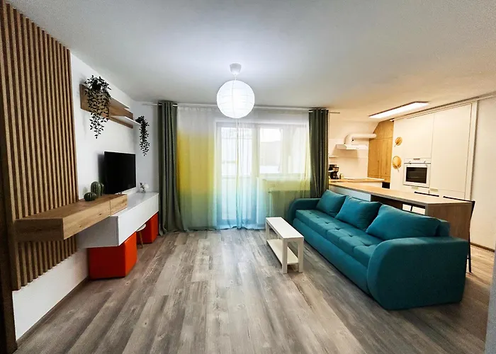 Mirandis - Modern With Free Parking Near Coresi Mall